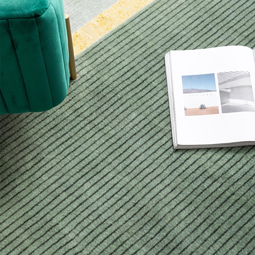 5' x 8' Rectangle Geomatric Contemporary Multipurpose Green Area Rug