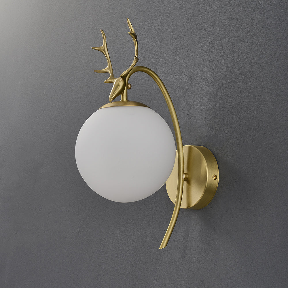 Modern 1-Light Antler Wall Sconce Brass Deer Wall Lighting with Globe Shade