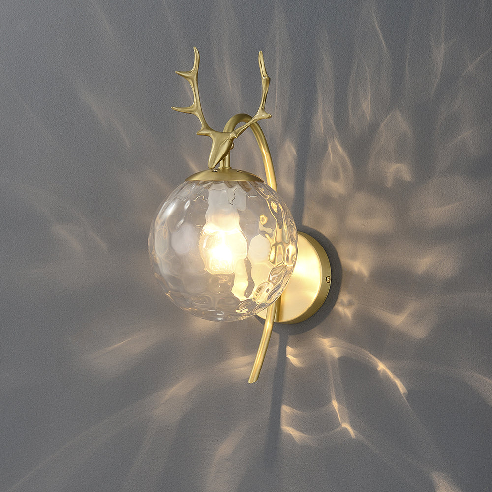 Modern 1-Light Antler Wall Sconce Brass Deer Wall Lighting with Globe Shade