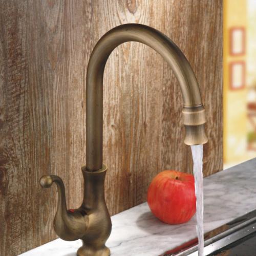 Lelan Antique Brass Single Handle Single Hole Goosenecked Kitchen Faucet