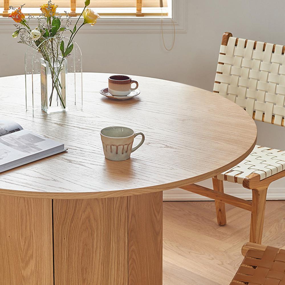 35" Farmhouse Round Small Dining Table 4-Person Natural Pine Wood