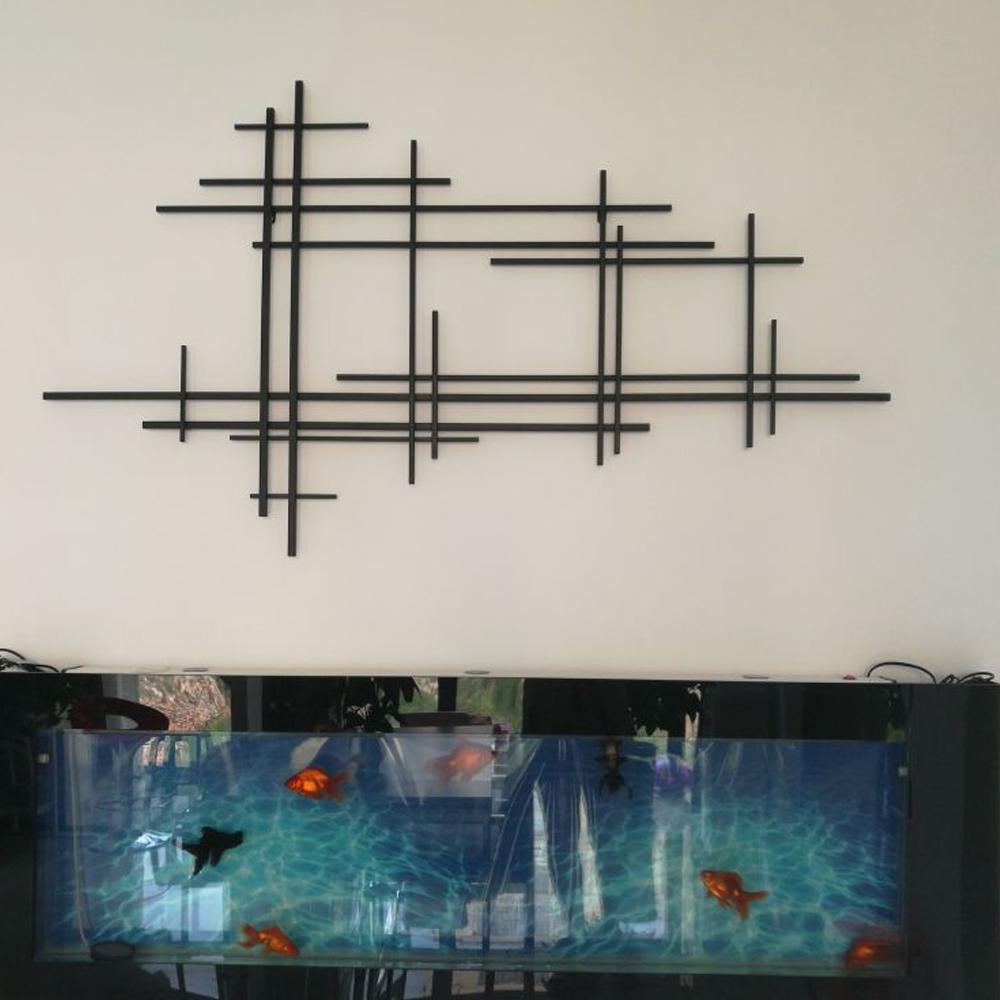 Minimalist Black Metal Wall Decor with Vertical Lines