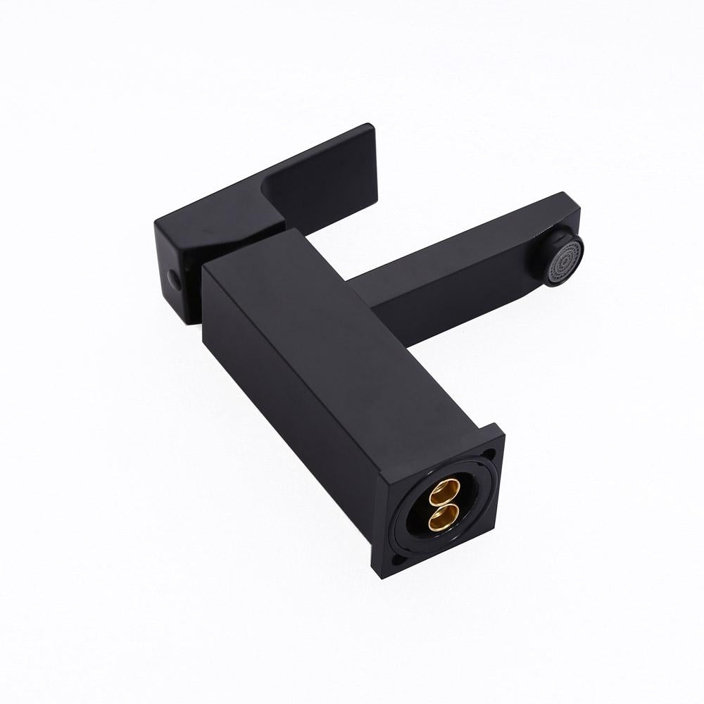 Dree Single Hole Single Handle Brass Bathroom Sink Faucet in Matte Black