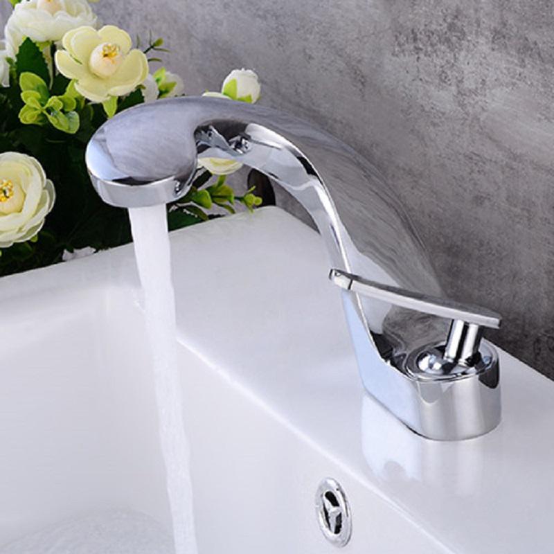 Modern Creative Bathroom Sink Faucet Single Handle One-Hole Sink Faucet Brass