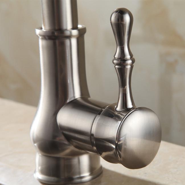 Twenk Single Handle Pullout Spray Kitchen Faucet Swirling Spout in Brushed Nickel