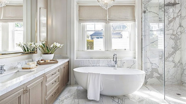 How to Design a Small Master Bathroom: Maximizing Style and Functionality