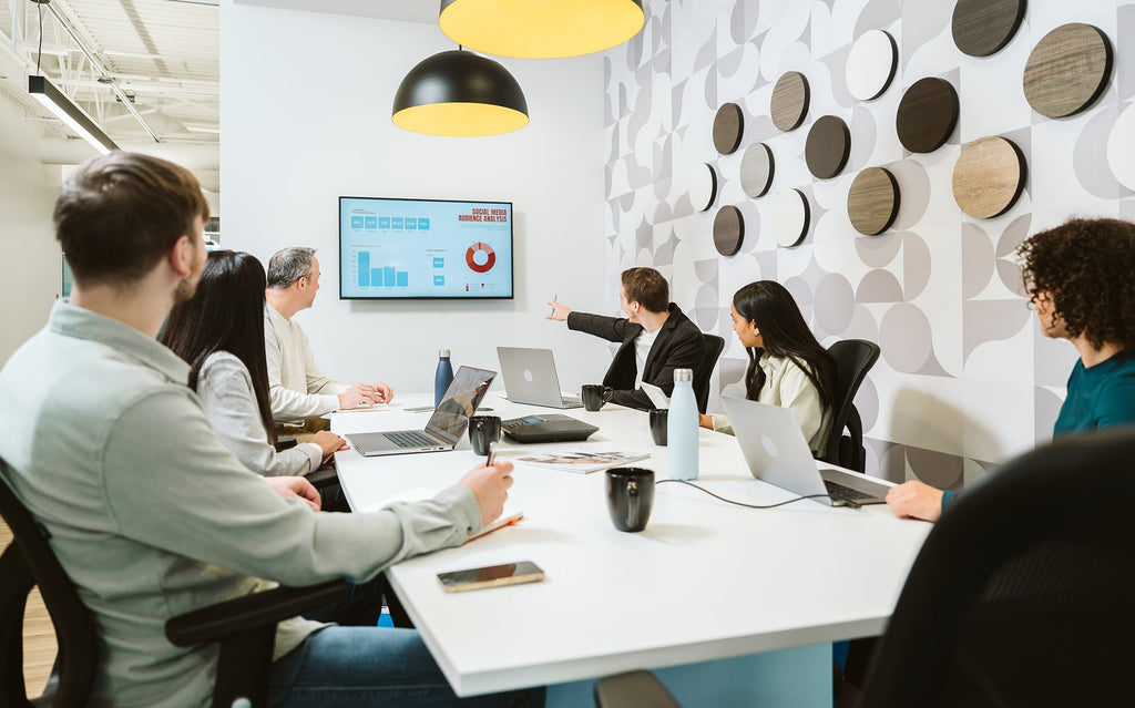 A Strategic Guide to Avoiding Common Pitfalls in B2B Furniture Procurement