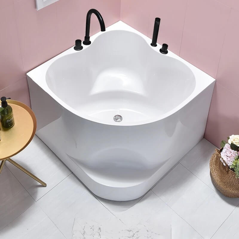 31.5″ Irregular Corner Tub - Deep Soaking, Modern Acrylic Bathtub Step