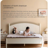 Rubber wood Cream Style Children's Bed White<