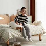 Oak solid wood children's bed with light<