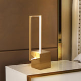 Lámpara de mesa geométrica moderna Lámpara de escritorio regulable dorada con base cuadrada