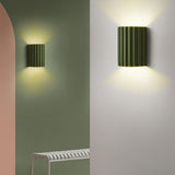 Aplique de pared de resina de medio círculo verde moderno con 2 luces para sala de estar, dormitorio, cocina