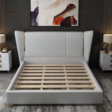 سرير من جلد الألياف الدقيقة الحديثة في الجناحين ، سرير منجد ، كال كينغ