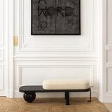 Banco de entrada de madera blanca y negra tapizado con patas de metal abstracto