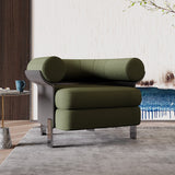Moderna silla decorativa tapizada en bouclé verde con respaldo redondo