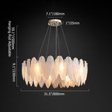 Postmoderne Round 8 Light Tierred Feathers Glass Chandelier en verre