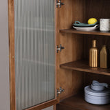 Porte en verre de l'armoire à plate-forme en noyer avec tiroirs et étagères réglables en bois de pin