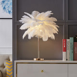 Lampe de table en or en plumes blanches style moderne unique