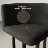 40個の木製の小さなネスティングダイニングテーブル4枚の灰色の布張りの椅子にセット