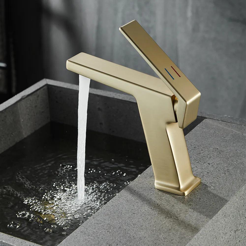 Gold Bathroom Sink Faucet 1-Hole Single Handle Solid Brass