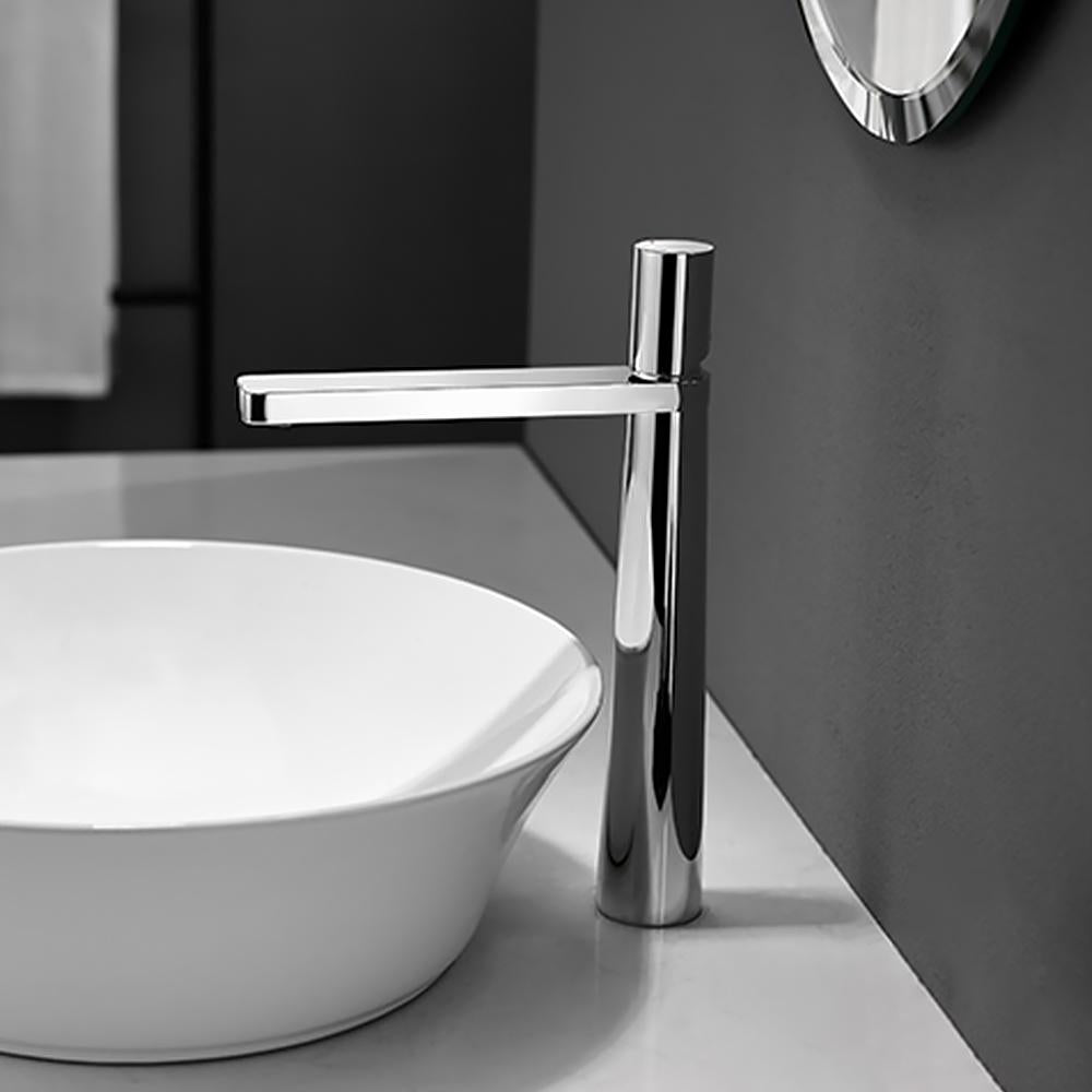 Modern Single Hole Single Handle Brass Bathroom Vessel Sink Faucet