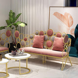 Sofá de dos plazas tapizado en terciopelo rosa Sofá de metal con patas doradas 57.1"