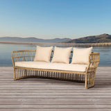 Boho 74" naturfarbenes Rattan-Sofa mit quadratischen Armlehnen und Kissen